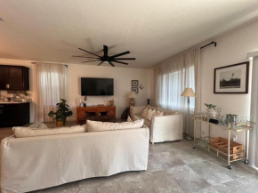Spacious Hidden Gem Near Mets Stadium